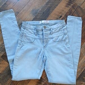 No Boundaries Women's High Rise Light Blue Jeans